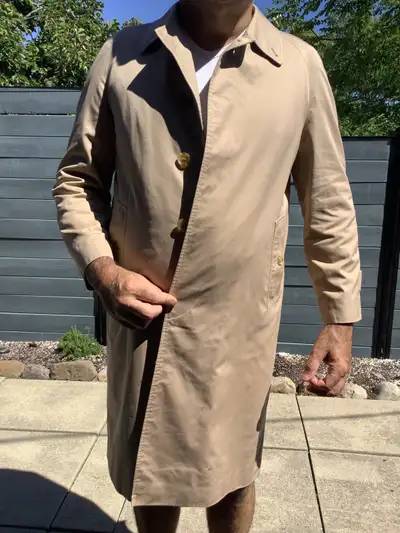 BURBERRY Classic CAMDEN Trench In Honey Colour Men’s Size 48 Reg, View more
