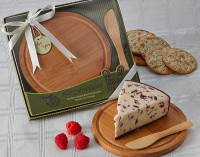 New! Cheeseboard  and spreader lot (25)