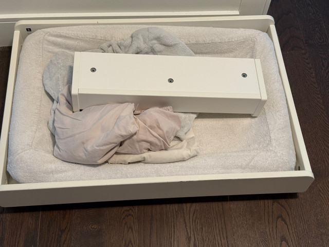 Stokke Change Table in Bathing & Changing in City of Toronto - Image 2