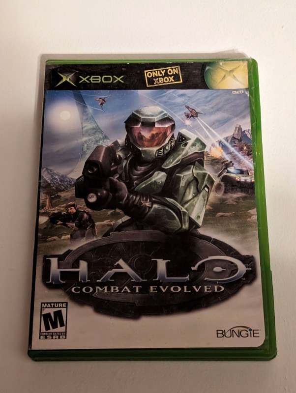 Halo Combat Evolved (Xbox) (Broken Case) (Used) in Older Generation in Kitchener / Waterloo