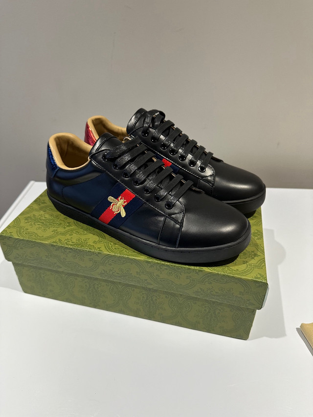 Gucci Ace sneakers  dans Chaussures pour hommes  à Ville de Montréal - Image 3