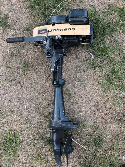 Here's a Johnson 1.5 hp outboard motor, perfect for small boats and trolling. Runs and ready for the...