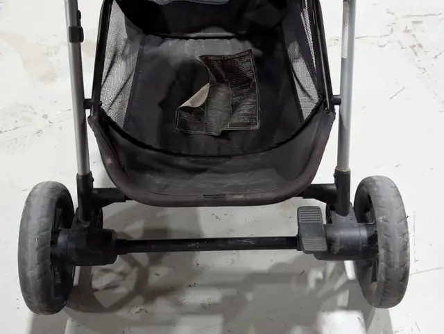 evenflo Expland Baby Stroller - USED - in Strollers, Carriers & Car Seats in City of Toronto - Image 9