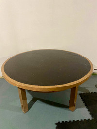 Round Circle Table