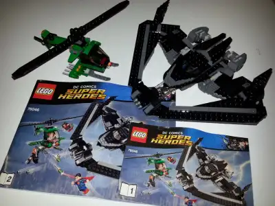 Lego DC Super Heroes: Dawn of Justice: 76046 Heroes of Justice: Sky High Battle includes instruction...
