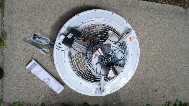 Light LED and Ceiling Fan 22"540707780370769922