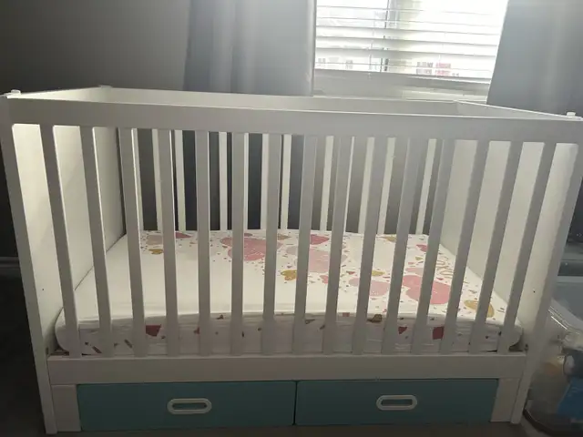 (Like new) IKEA baby crib and mattress in Cribs in Ottawa - Image 2