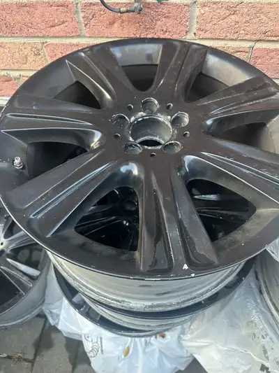 4 Mercedes Rims 19 inches Used, but in good condition! Pick up at Yonge and Elgin Mills