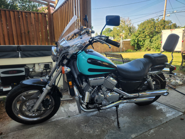 1995 Honda Magna in Street, Cruisers & Choppers in Lethbridge
