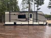 2018 21’ Sportsman Trailer