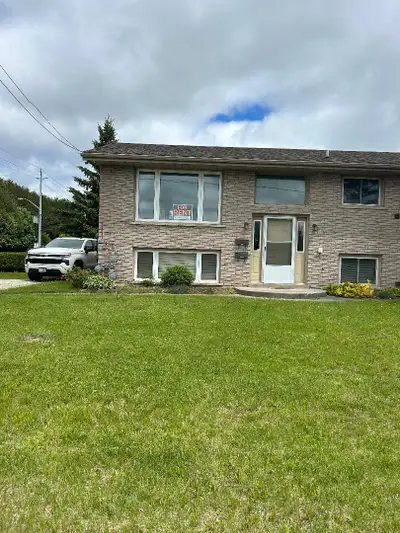 2 Bedroom, Duplex, completely Renovated in Hanover