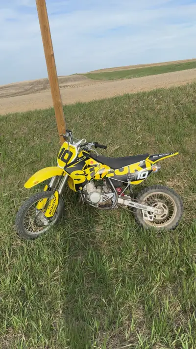 2021 Suzuki Rm 85. It runs great, no issues. Around 50 hours on it. It’s been kept in a shop over wi...