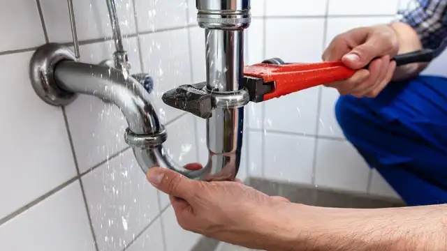 EMERGENCY PLUMBER – 24/7 FAST RESPONSE