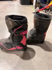 Kids dirt bike boots size 12