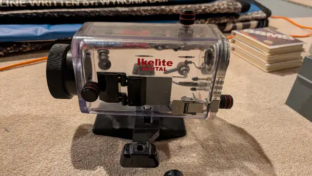 Ikelite Digital underwater camera housing in Cameras & Camcorders in Markham / York Region - Image 3