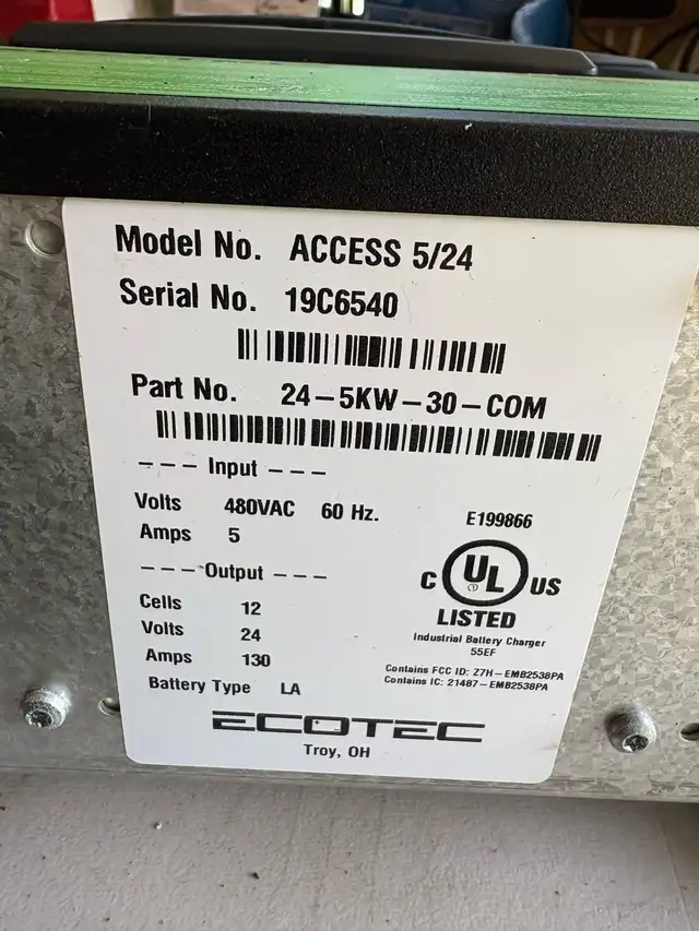 Ecotec battery charger model ACCESS 5–24 in Other Business & Industrial in Oakville / Halton Region - Image 4