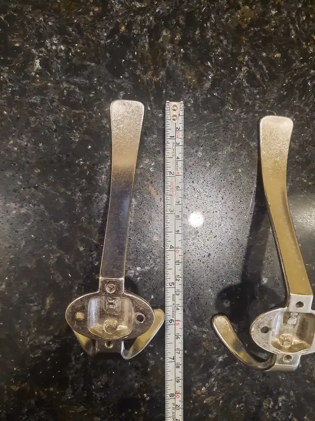 3 grands crochets mural neufs en stainless in Home Décor & Accents in Gatineau - Image 5