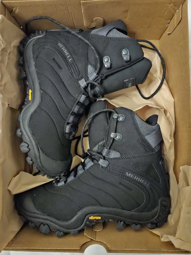New MERRELL - Women's CHAM 8 THERMO Winter Boot in Women's - Shoes in Calgary - Image 2