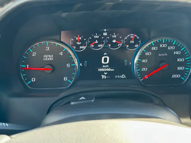 2017 GMC Yukon XL Denali 4WD in Cars & Trucks in Kelowna - Image 8