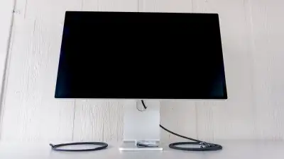 Apple Studio Display XDR 5K 27" + AppleCare Plus until Apr 2027, View more