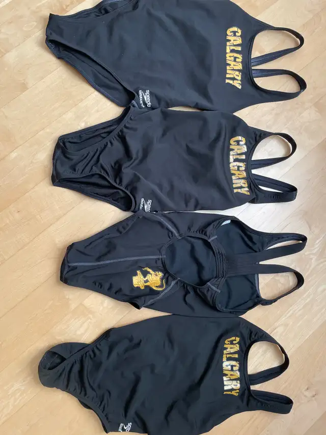 UCSC Dino's Speedo Endurance Swim Suit Girls sizes 26 and 28