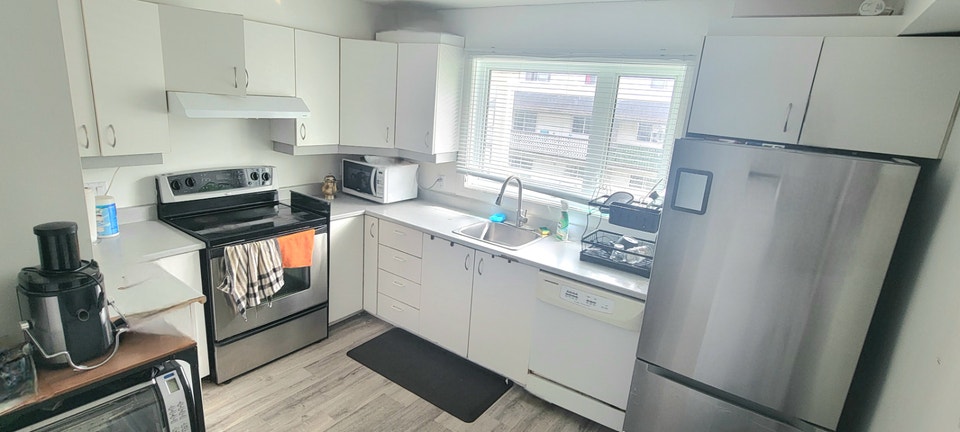 Condo  5 1/2 à louer sur la rue gingras 4