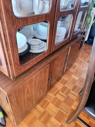 bibliotheque salon cuisine 250$, View more