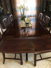 GIBBARD DINING ROOM TABLE, 8 CHAIRS SET