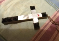 MOTHER OF PEARL ON WOOD CROSS PANDENT WITH CHAIN