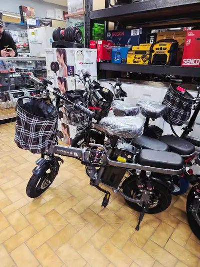 Vélo Électrique 400 watts avec support a pied , View more