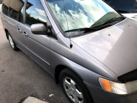 parting out a few Honda Odyssey, parts parts many parts for sale