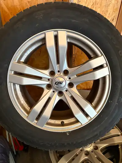 Center wheel bore size of 63.4 mm (or 63.5 mm) and a 5x114.3 mm bolt pattern. Currently mounted with...