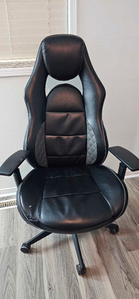 Gaming chair for sale