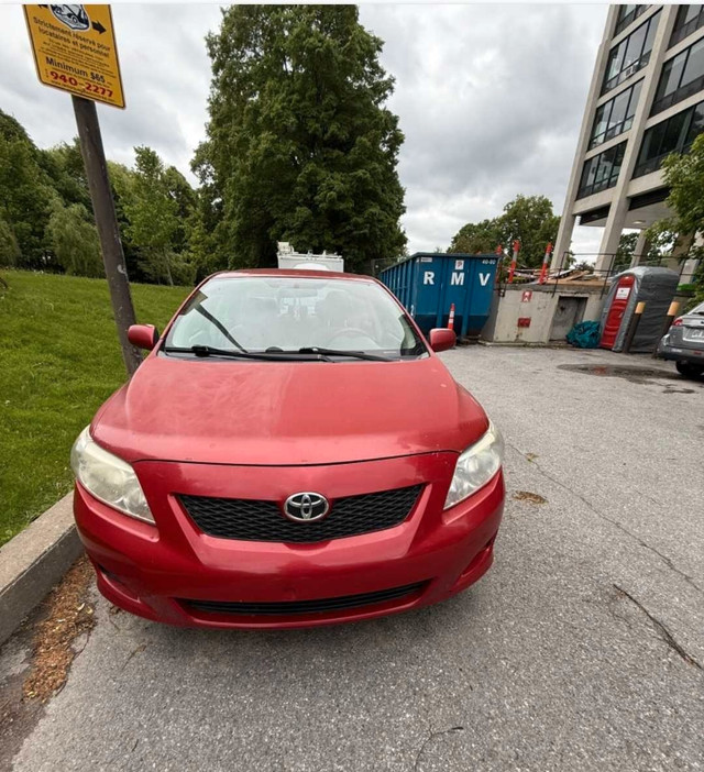 Toyota Corolla LE in Cars & Trucks in City of Montréal - Image 3
