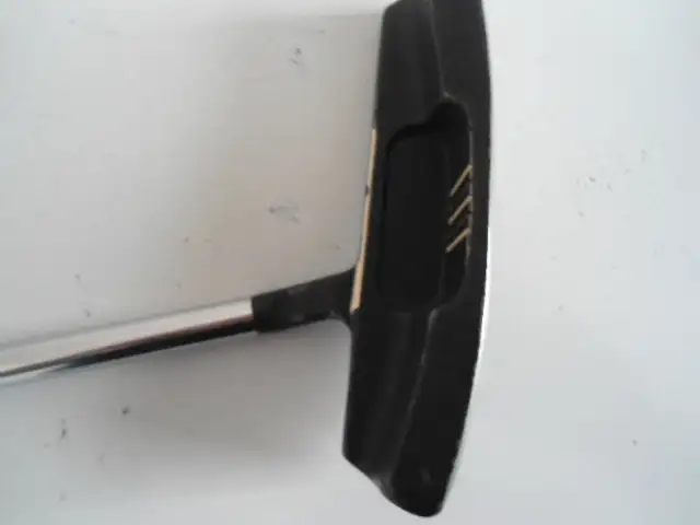 THREE RIGHT HANDED TAYLORMADE GOLF PUTTERS in Golf in Sudbury - Image 11