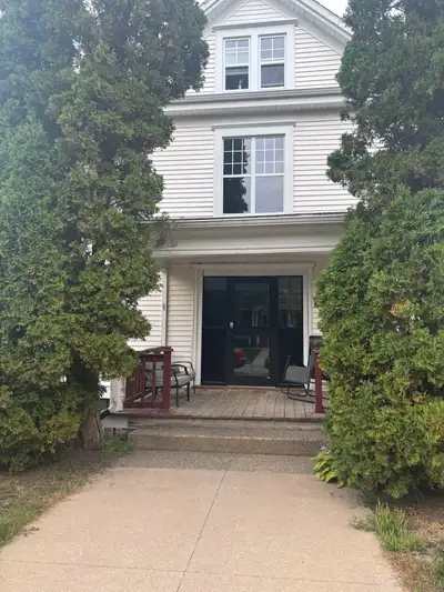 1 room available to sublet. 8 Summer St., Wolfville, very near Acadia University campus. Available M...