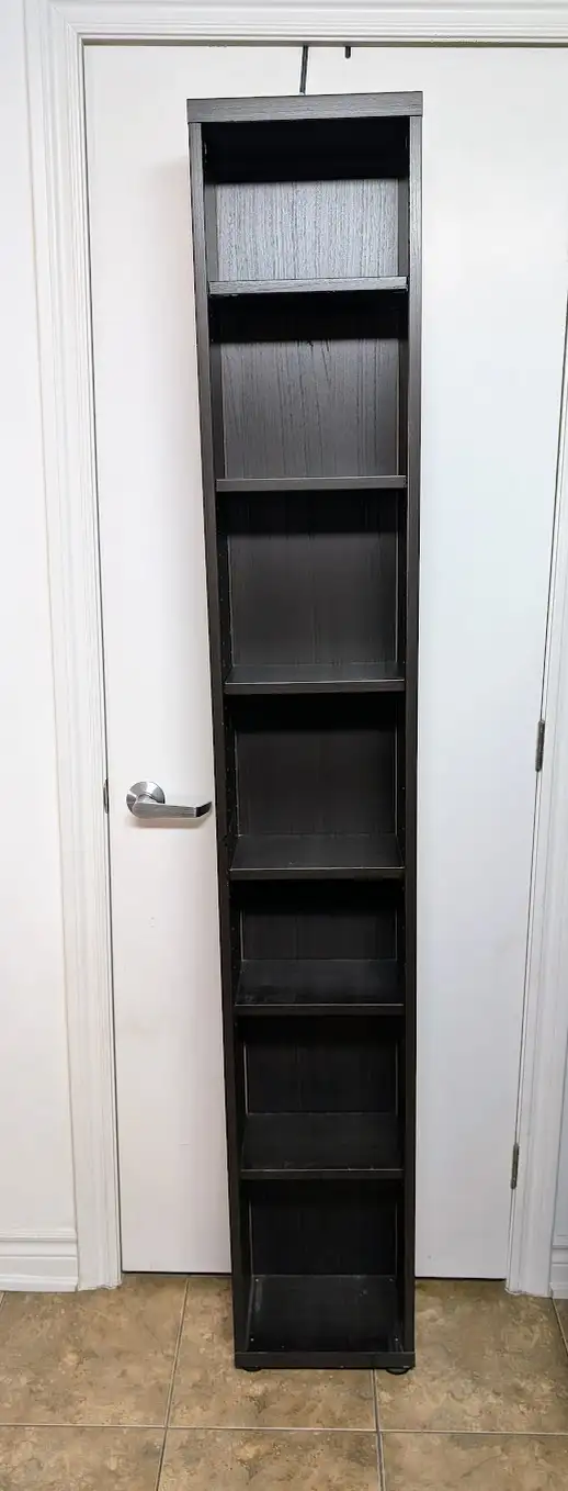 Pending sale: Ikea media shelf $20 in Bookcases & Shelving Units in Ottawa - Image 2