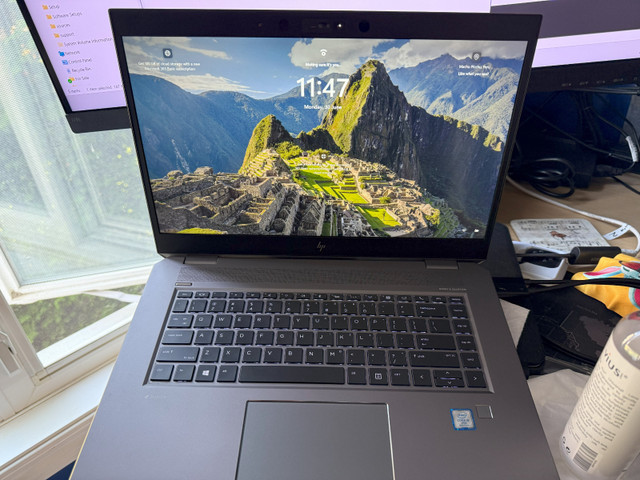 4K LAPTOP, FAST AND FUNCTIONAL. in Laptops in Markham / York Region - Image 4