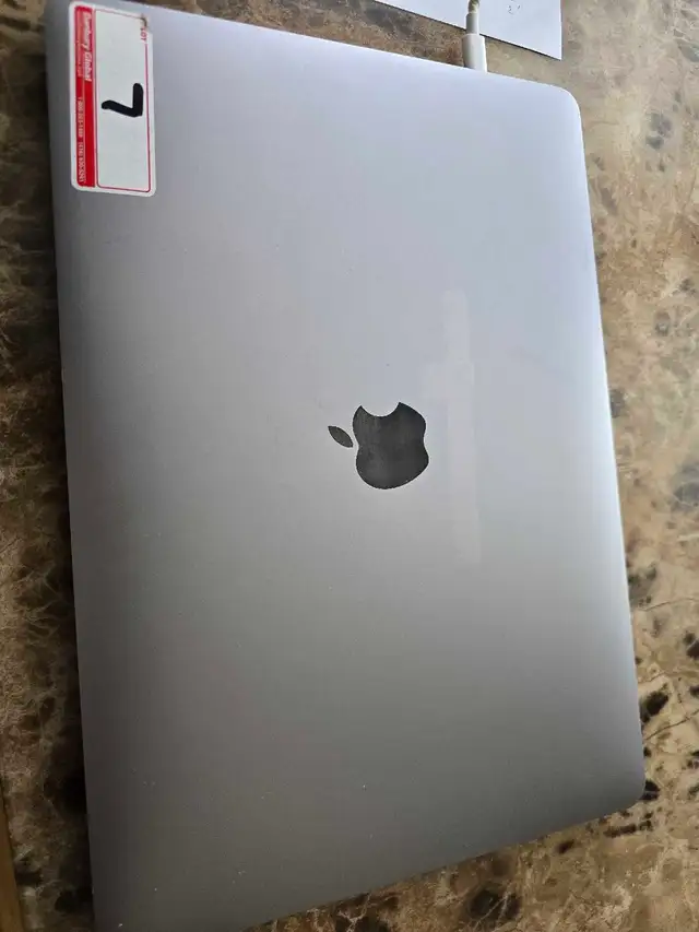 Apple MacBook Pro 13", $400 OBO414906866813511681