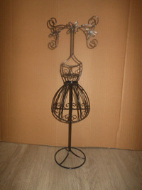 Wire Dress Form Jewelry Stand