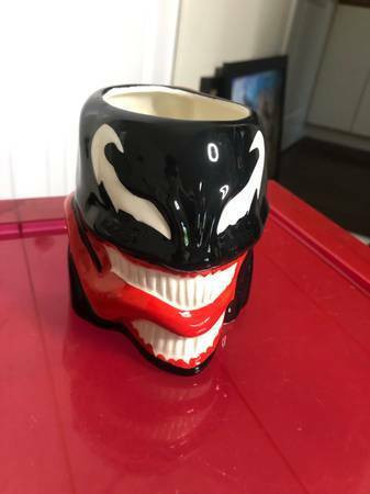 Rare Marvel Mug in Arts & Collectibles in Burnaby/New Westminster