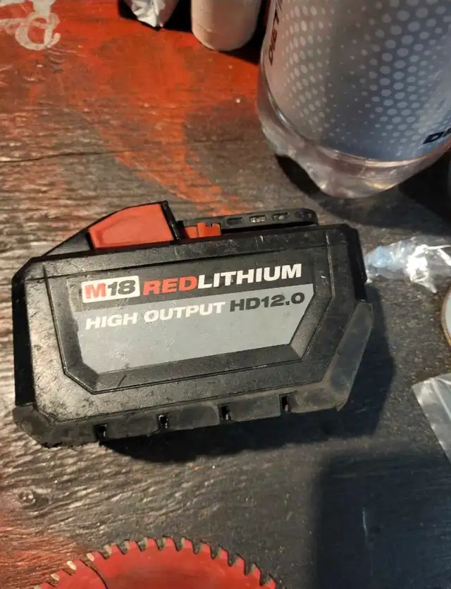 Milwaukee M18 Battery63005666420099128