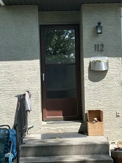 Dalton Mews community Basement suite: one bedroom and one study room with a full bathroom & toilet W...