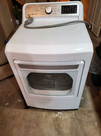 2 years old LG dryer 