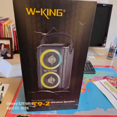 BNIB.. I don t need this one.. The W-KING T9-2 is a portable 180W peak power Bluetooth party speaker...