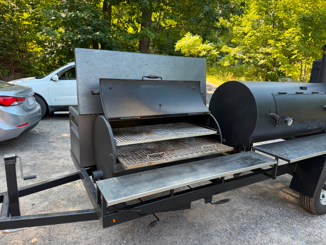 Bbq fumoir restaurant commercial résidentiel dans BBQ et cuisine en plein air  à Lanaudière - Image 4