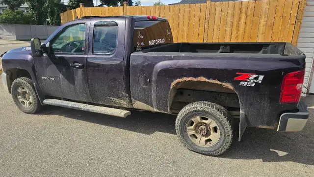 2008 GMC SIERRA 2500 4X4 