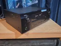 Amplificateur audio/vidéo dts HDMI qualité Denon modèle AVR-589