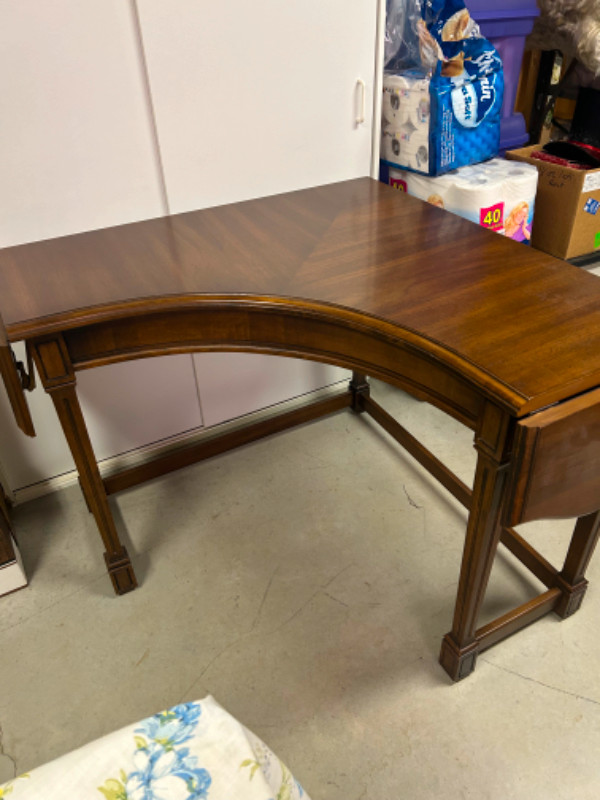 Antique Corner End Table in Other Tables in Stratford