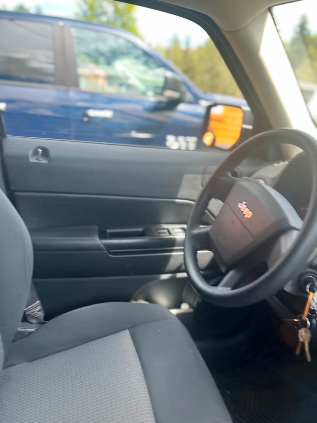 2009 Jeep Patriot Manuel transmission, FWD in Cars & Trucks in Moncton - Image 4